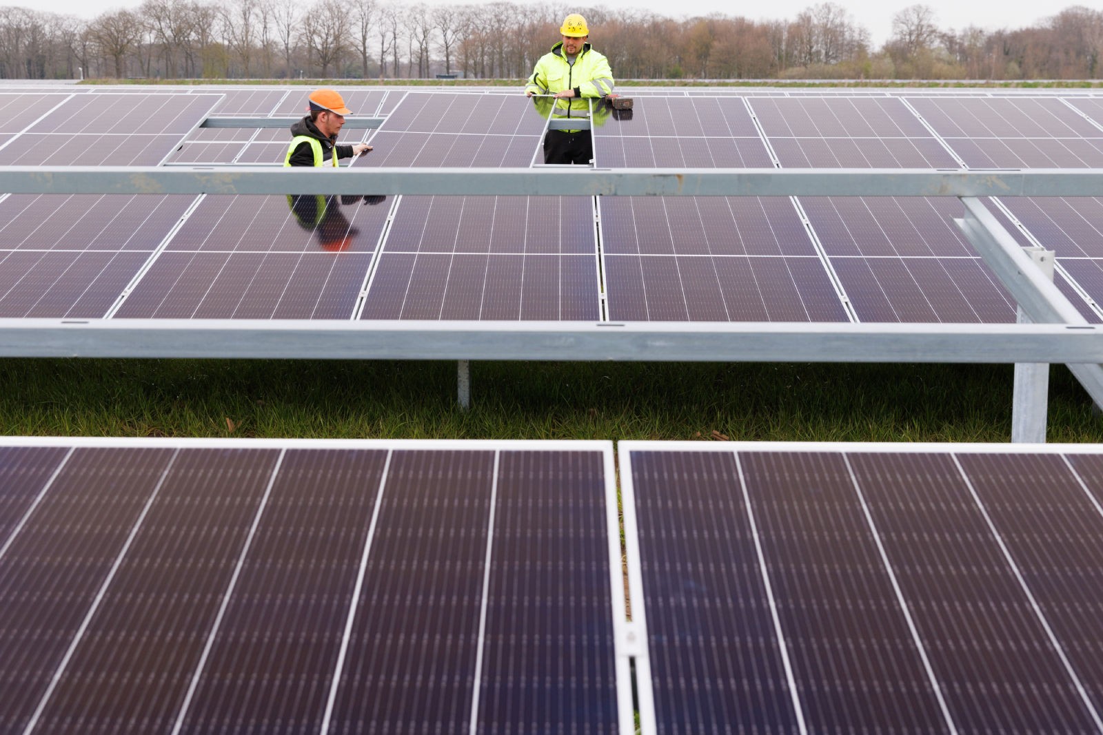 Ein weiterer Vorteil der Verpachtung von Grundstücken für Solarparks ist der geringe Wartungsaufwand.